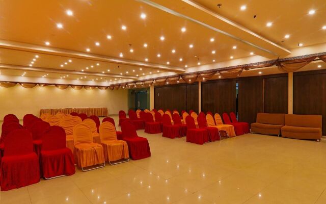 Fabhotel Silver Grand By Shelter