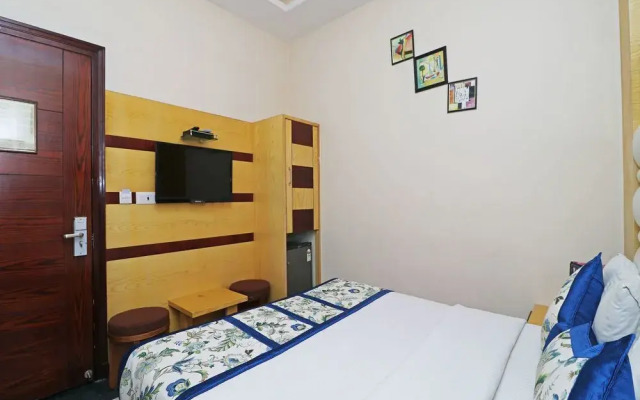 OYO 13653 Hotel Hari Piorko Grand