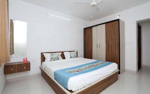 Oyo 11075 Home Modern 3bhk Gulab Bagh