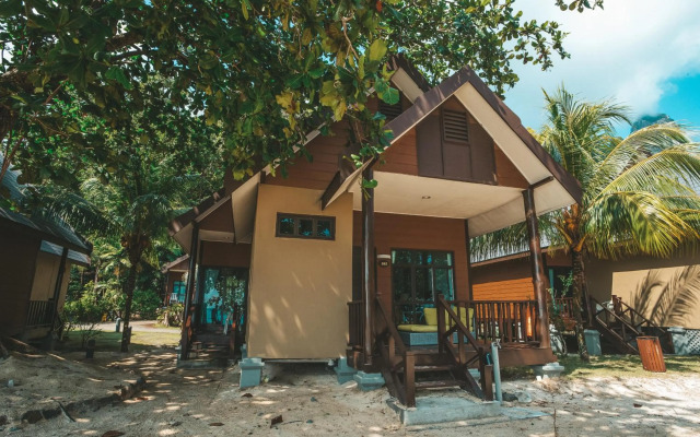 Tunamaya Beach & Spa Resort