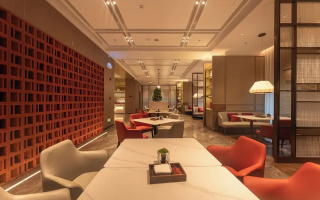 ECHENG Hotel, Jianghan Road Pedestrian Street, Wuhan River Beach