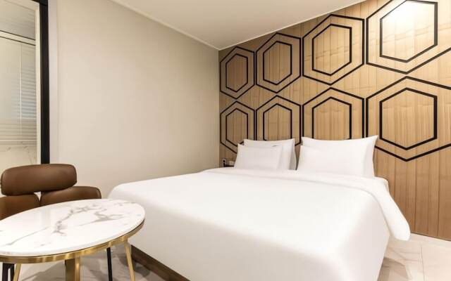 Hotel Carlton