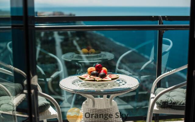 Orange Sky Apartments Beach Tower