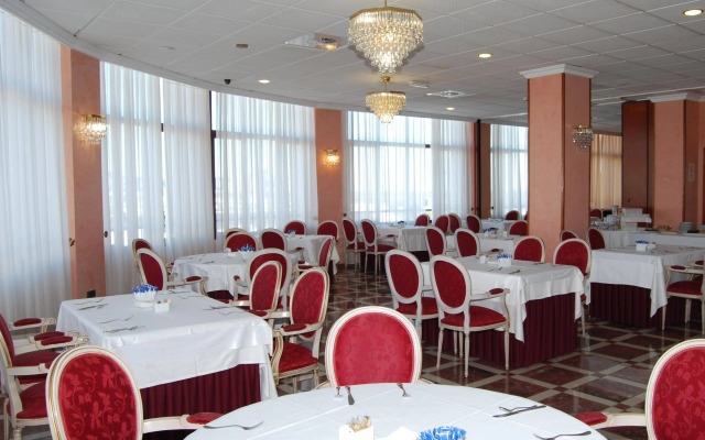 Hotel Palace Villareal