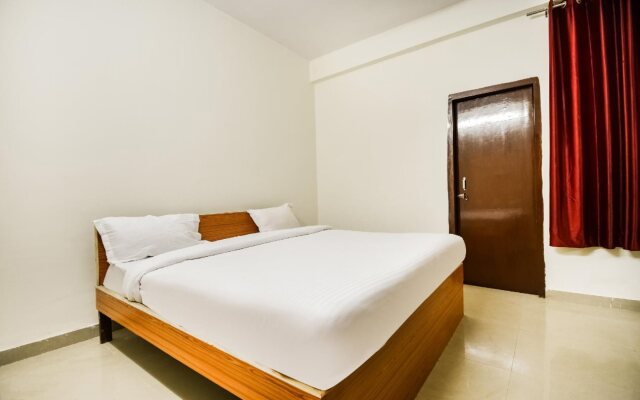 Hotel Raj Niwas by OYO Rooms