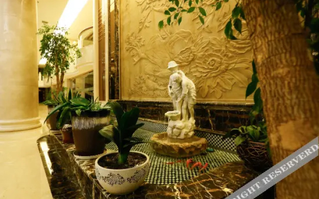 Starway Hotel (Penglai Dengzhou Road Store)