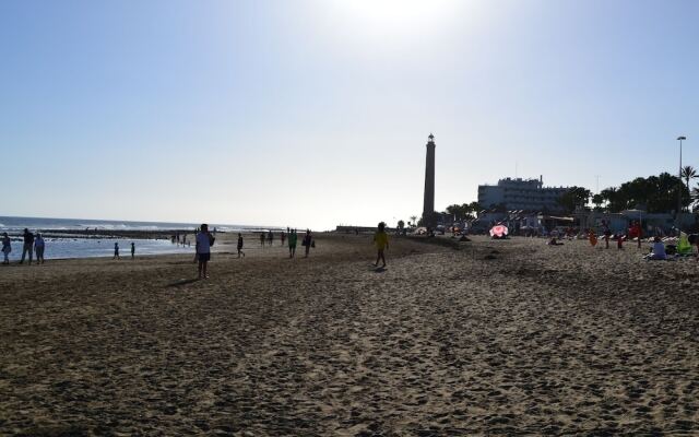 Vcv Apartamento Las Rocas Beach