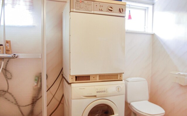 Nice Home in Klintehamn With 4 Bedrooms and Wifi