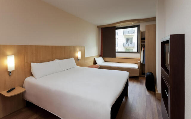 ibis Barcelona Pza Glories 22 Hotel