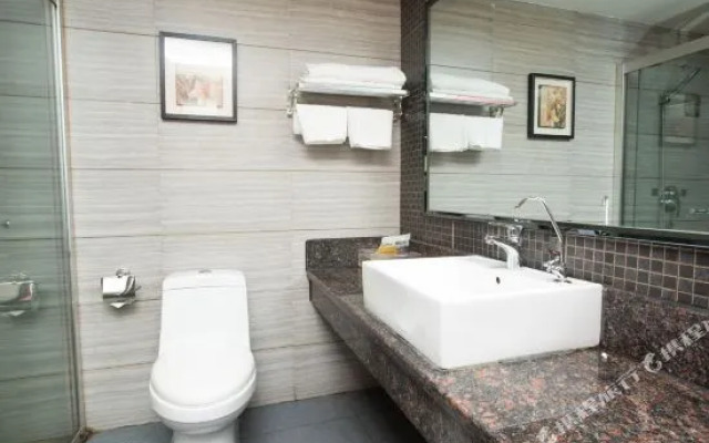 Changtong Business Hotel