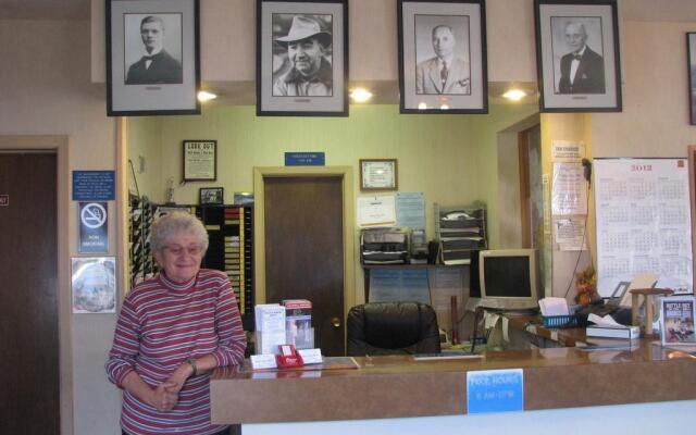 Blue and White Motel