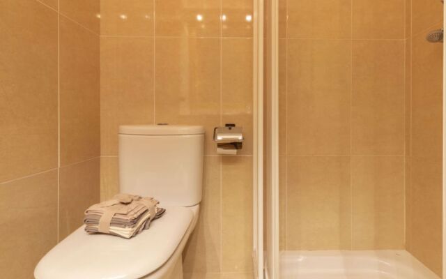 House Fumadell Deltebre