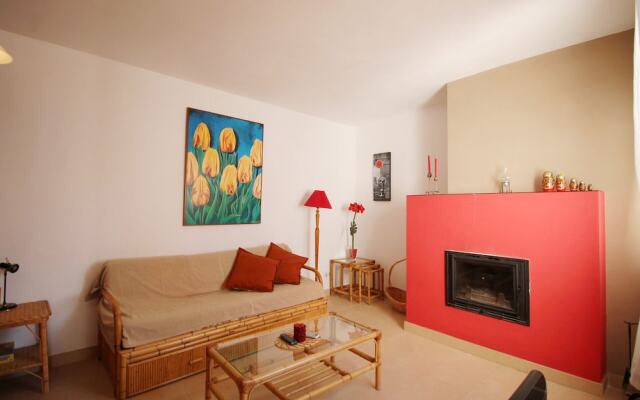 1077 Apartment Paola