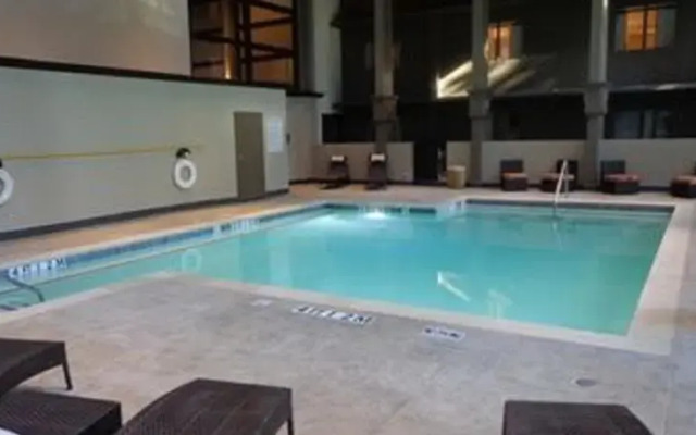 Holiday Inn Dallas Central Park Cities