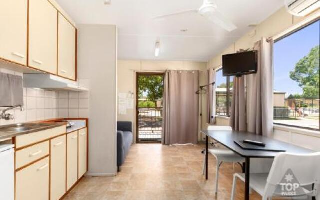 Sunset Top Tourist Park