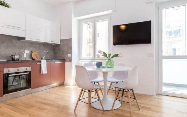 JOIVY Lotto Square Apartment 2