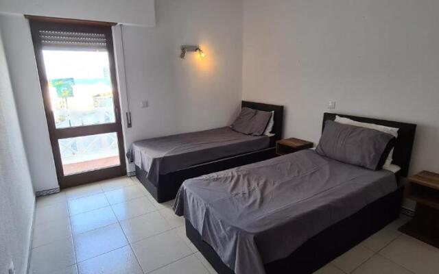 402 - Oura - 2 Bedroomed Apartment - Sea View