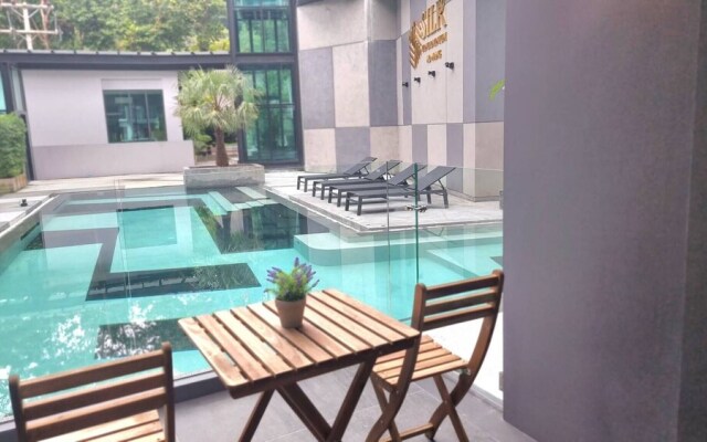 B207 - 1 Bdr Condo With Pool Access Ao Nang Beach