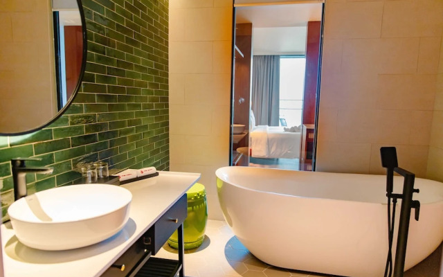 Central Plaza Hotel - My Tho