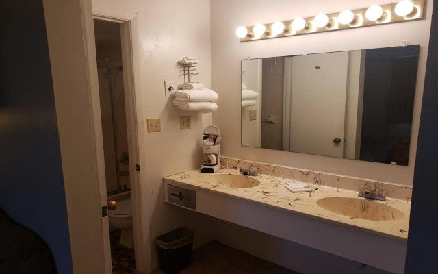 Americas Best Value Inn Stearns