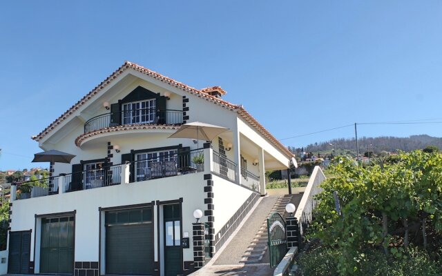 Casa Vista Bela by Our Madeira