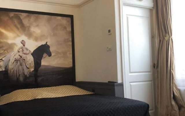 Bed & Breakfast 1680