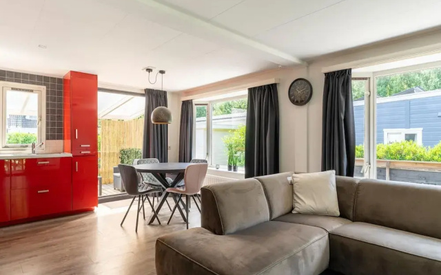 Charming Holiday Home in Kaatsheuvel Near Efteling