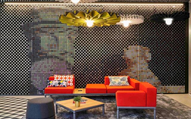 Отель ibis Barcelona Pza Glories 22