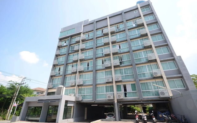 The Heritage Srinakarin Hotel (SHA Extra Plus)