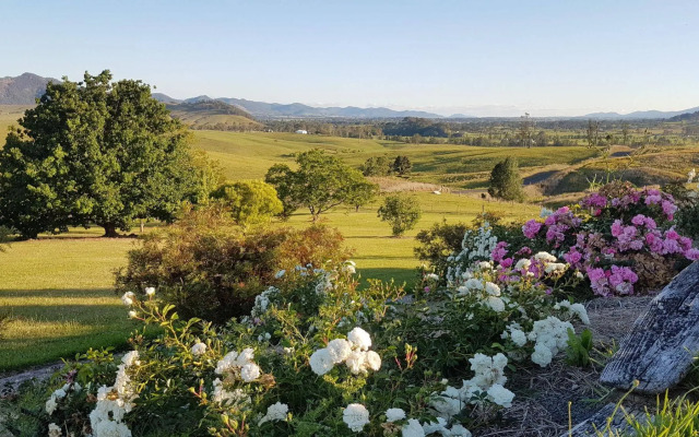 Kia Ora Lookout Retreat