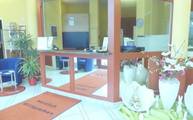 Ates Hotel Lampertheim by Aurum