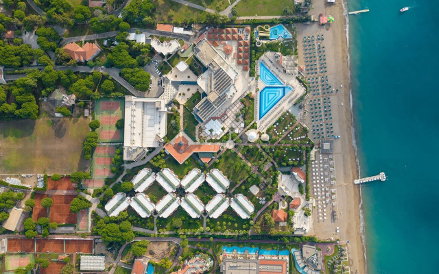 Adora Hotel & Resort