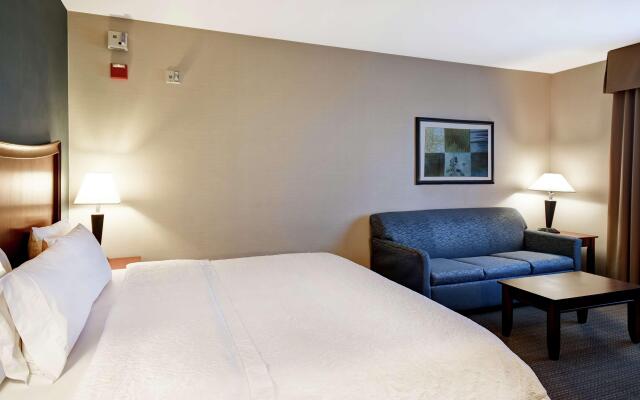 Hampton Inn & Suites Folsom