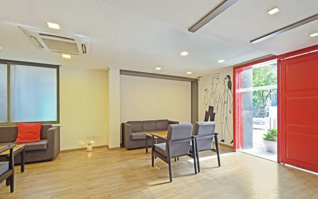 OYO Townhouse 030 Ashram Road Ahmedabad