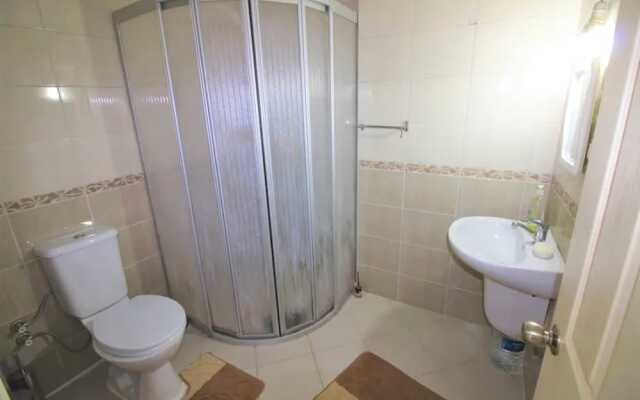 Mahmutlar Apartment