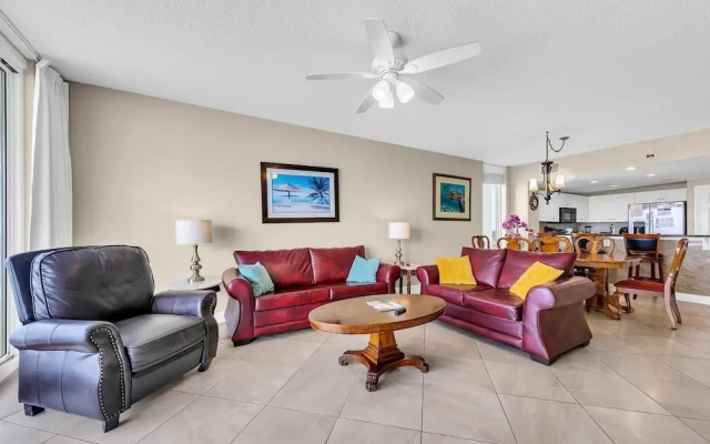 Majestic Beach Towers 2-801