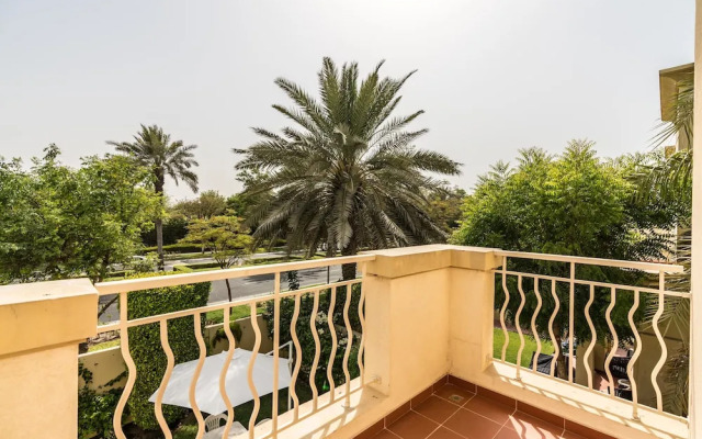 Lux BnB Springs Villa Private Garden