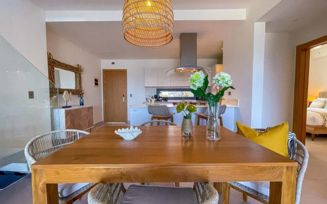 Super Chic and new Penthouse Steps From the Beach