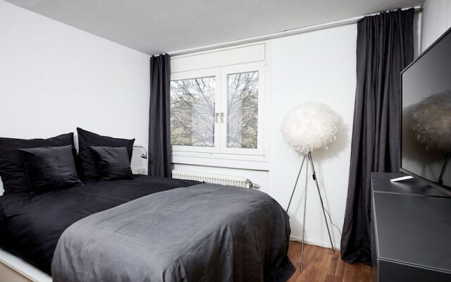 Kliniknahe 2-Zimmer Whg, große Terrasse im Grünen