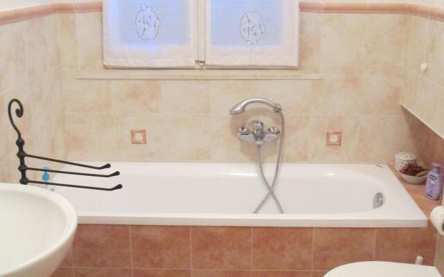 Cozy Holiday Home with private access to the sea