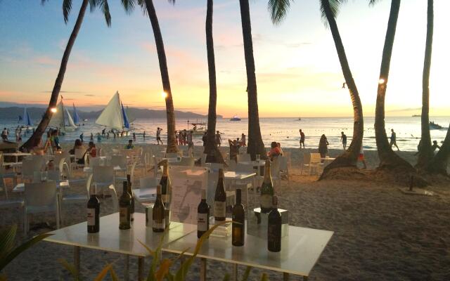 Astoria Boracay