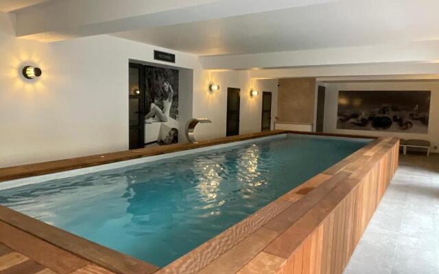 Best Western Hotel Casa Bianca, Piscine Intérieure et Extérieure