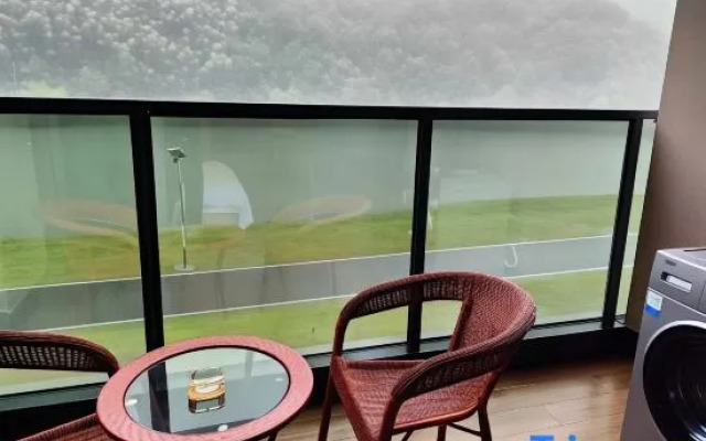 Zhenye Lumingyuan Homestay