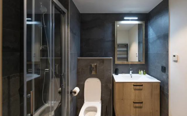 Apartment in Chantemerle With Family Ski Fun