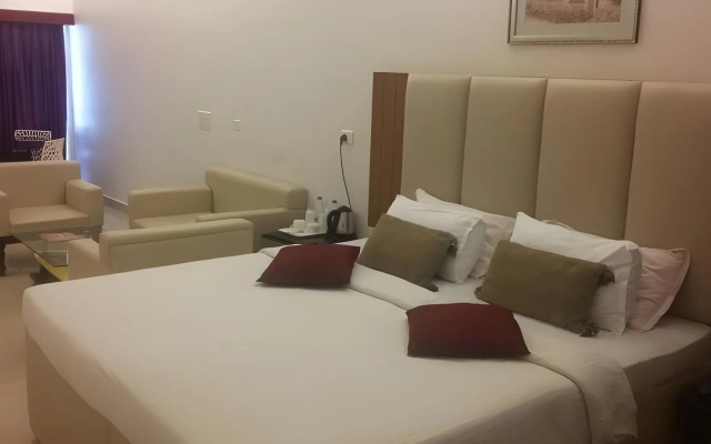 Mascot Beach Resort