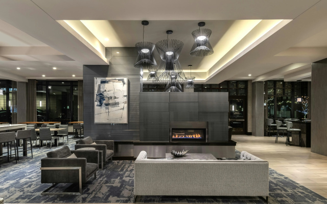 Hampton Inn & Suites Portsmouth Downtown