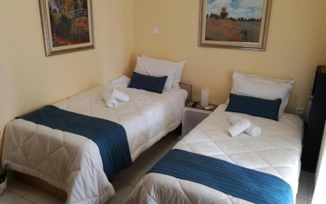 Apartment studio near Marousi station Athens