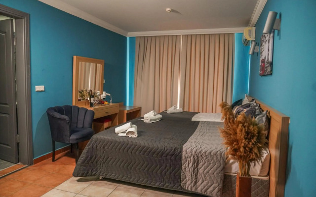 Sunny Hill Alya Hotel