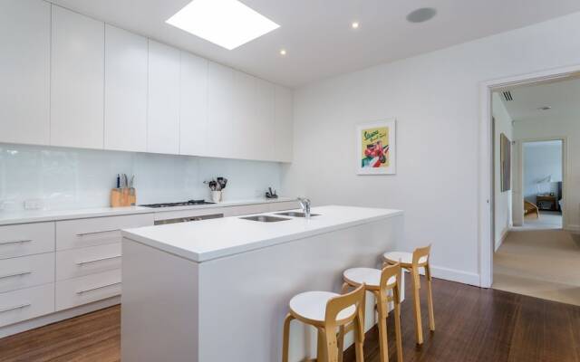 The Portsea Retreat