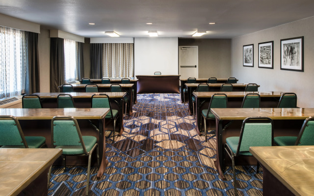 Best Western Plus Midvale Inn